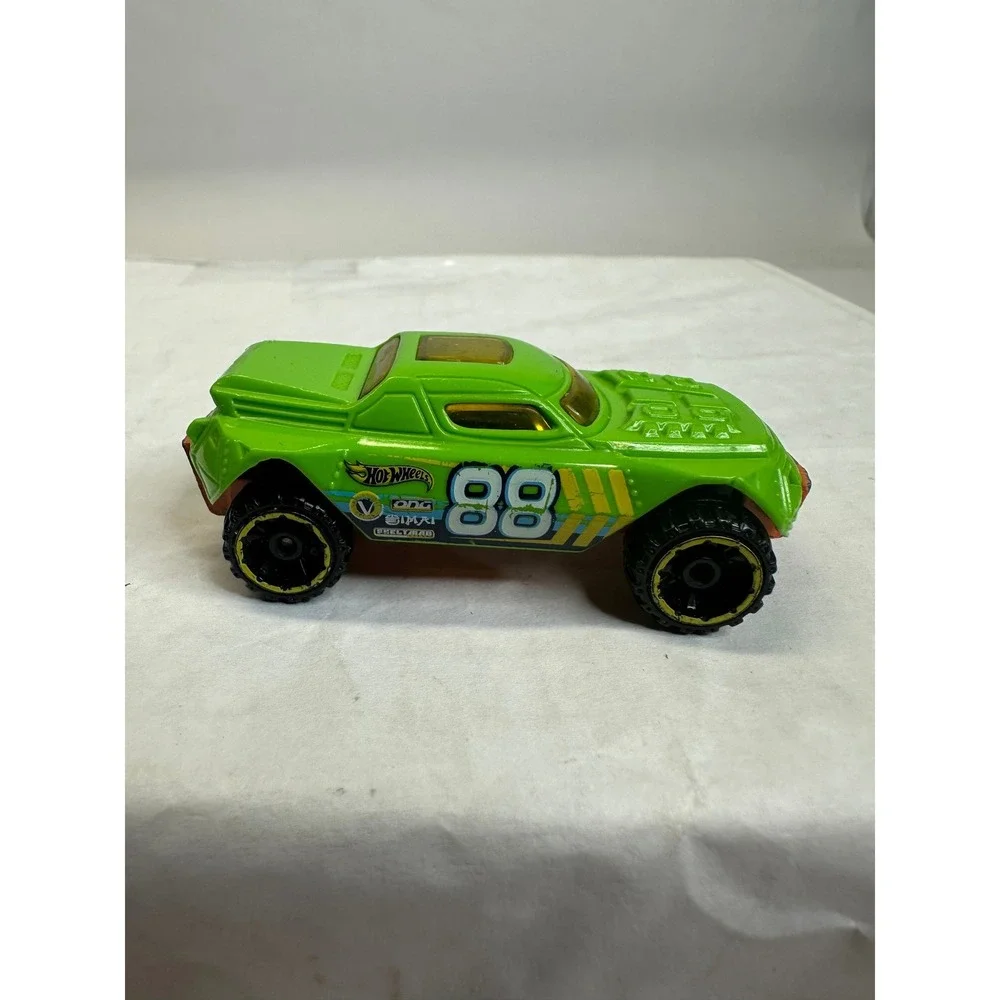 Hot Wheels 88 Lime‎ Green Baja Trophy Truck Race Car Toy Diecast